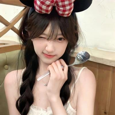 毛骨悚然之红衣男孩